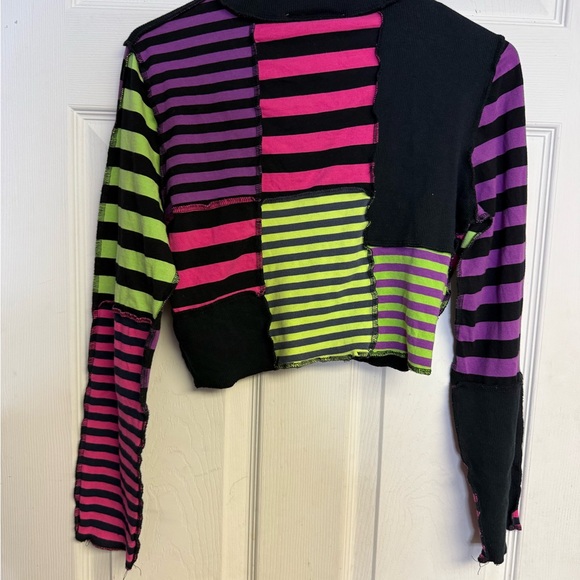 The Ragged Priest Punch Patchwork
Long Sleeve Tee Size Large Pink Green Purple - Picture 4 of 11